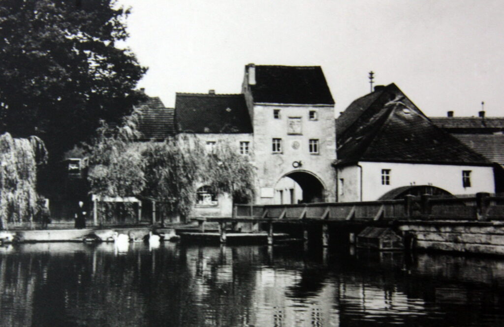 The Law Office of Will M. Helixon located in Vilseck (Rose Barracks) and Grafenwoehr (Tower Barracks), Germany, provides military justice defense (courts-martial, boards, GOMORs) and legal assistance (investigations, FLIPLs, garnishments) to service members throughout Europe, including Germany, Italy, United Kingdom, Belgium, and The Netherlands